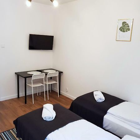 Apartamenty Metro Targowek Варшава Экстерьер фото
