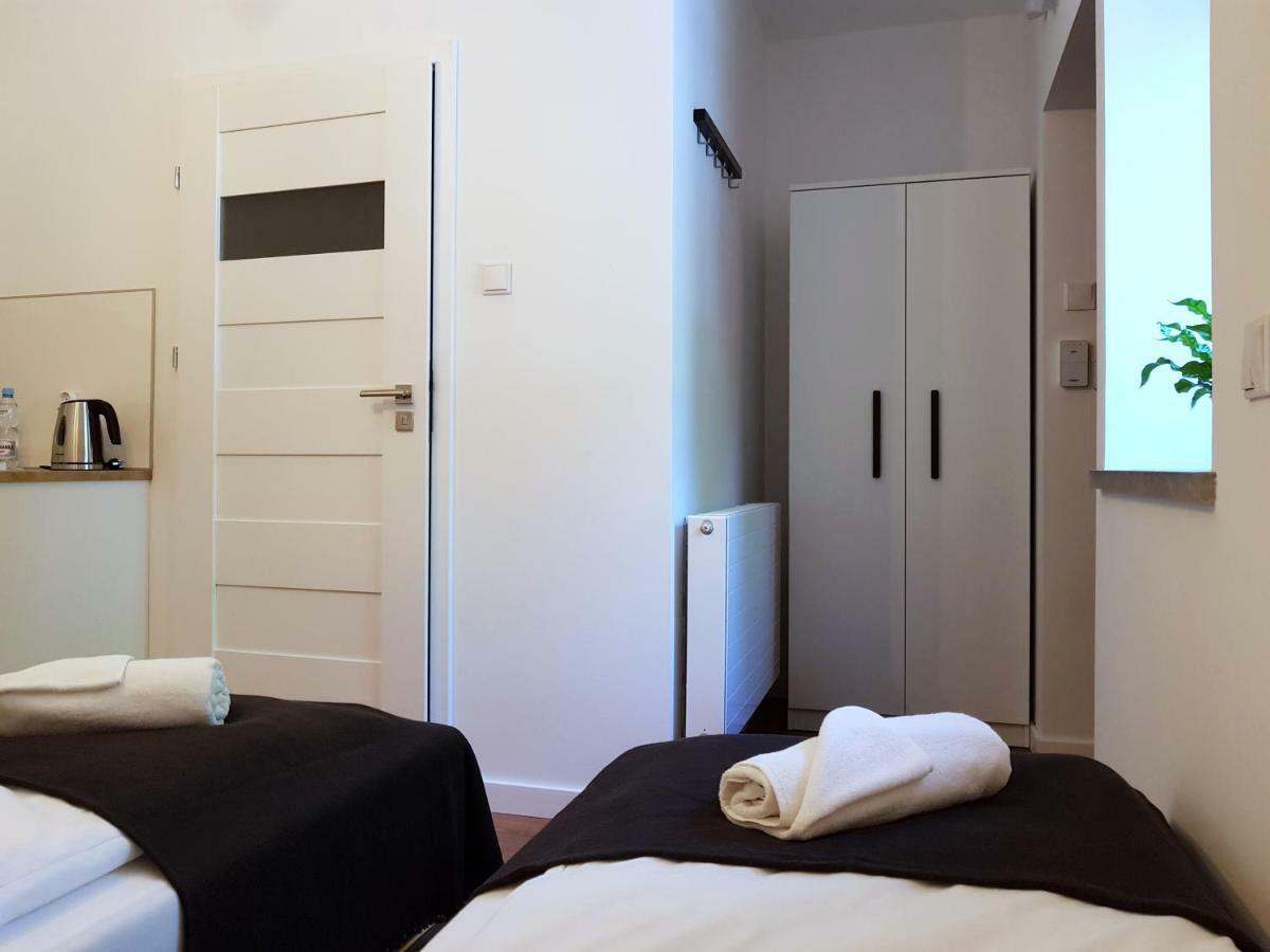 Apartamenty Metro Targowek Варшава Экстерьер фото