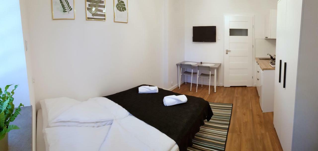 Apartamenty Metro Targowek Варшава Экстерьер фото
